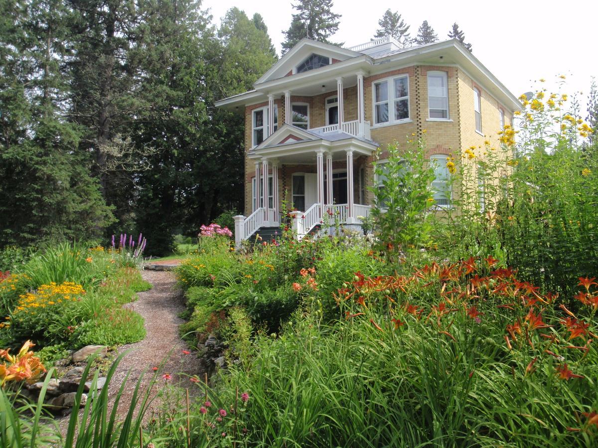 Auberge Taylor Manor Saint-Georges Εξωτερικό φωτογραφία