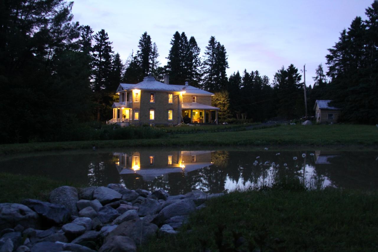 Auberge Taylor Manor Saint-Georges Εξωτερικό φωτογραφία