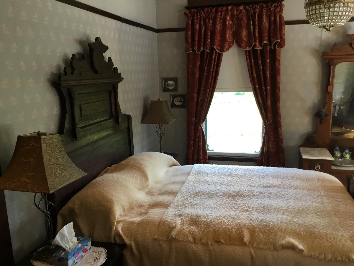 Auberge Taylor Manor Saint-Georges Εξωτερικό φωτογραφία